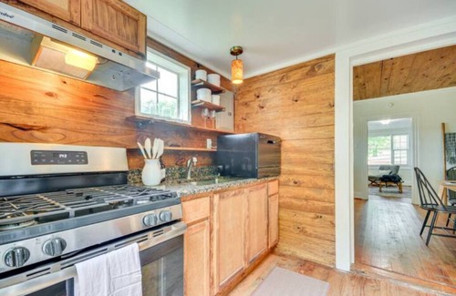 Danville House | Home w/Patio-1/2 Mi to Casino!