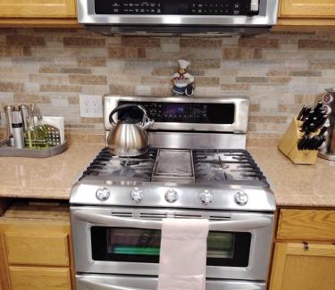 Fort Logan House | Home with Garden 3BR Perfect Family & Groups