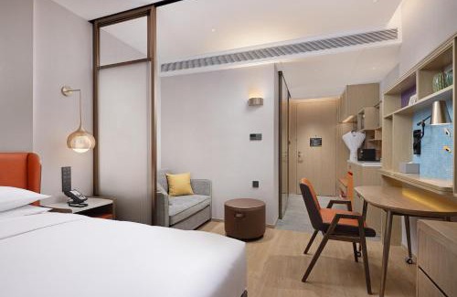 Xishan Hotel | Home2 Suite by Hilton Kunming Xishan