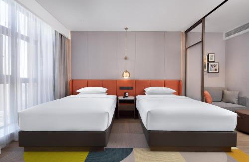 Xishan Hotel | Home2 Suite by Hilton Kunming Xishan