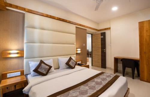 Santacruz Resort | Home2 Suites and Service Apartments, Mumbai Airport