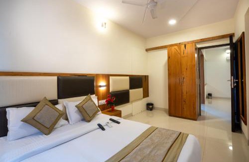 Santacruz Resort | Home2 Suites and Service Apartments, Mumbai Airport