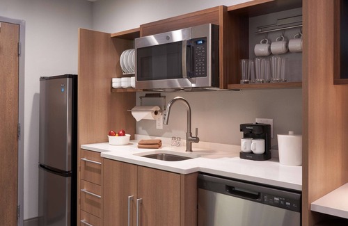 Pompano Beach Hotel | Home2 Suites by Hilton Pompano Beach Pier