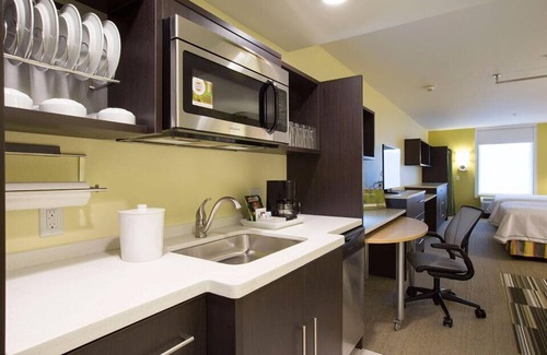 Canton Hotel | Home2 Suites by Hilton Canton