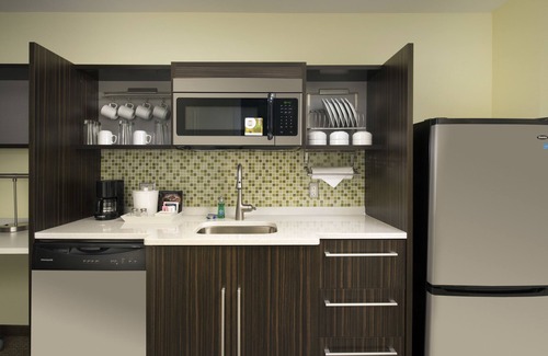 Dupont Hotel | Home2 Suites by Hilton Denver International Airport