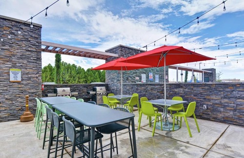 Pecos Hotel | Home2 Suites By Hilton Pecos Tx