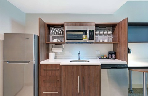 Bettendorf Hotel | Home2 Suites by Hilton Bettendorf Quad Cities