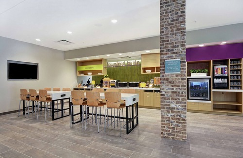 Charleston Hotel | Home2 Suites by Hilton Charleston Daniel Island