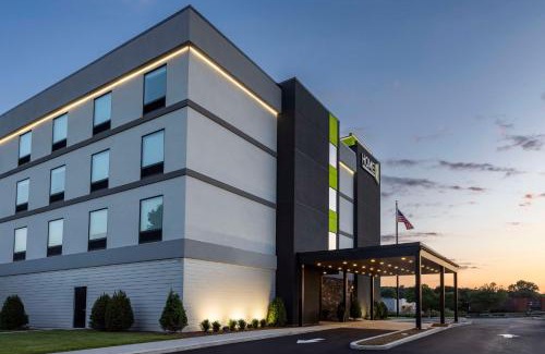 The Centre Hotel | Home2 Suites By Hilton East Haven New Haven