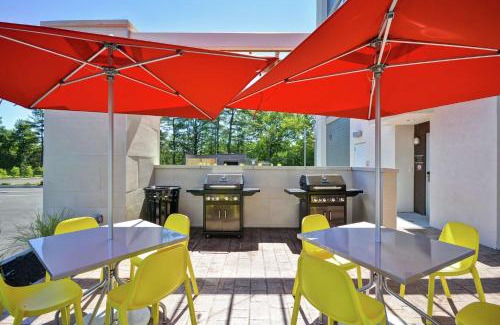 Queensbury Hotel | Home2 Suites by Hilton Queensbury Lake George
