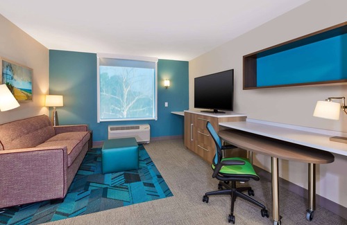 Wilmington Hotel | Home2 Suites by Hilton Wilmington Wrightsville Beach