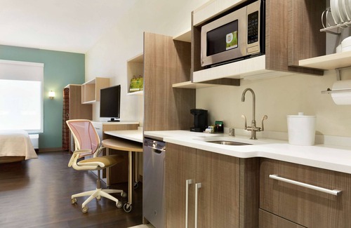 Florence Hotel | Home2 Suites Florence/Cincinnati Airport South, KY