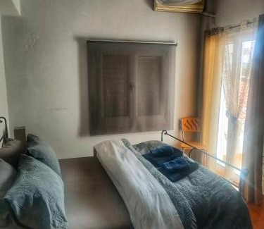 Markopoulon Apartment | Home4U, just 7km from airport