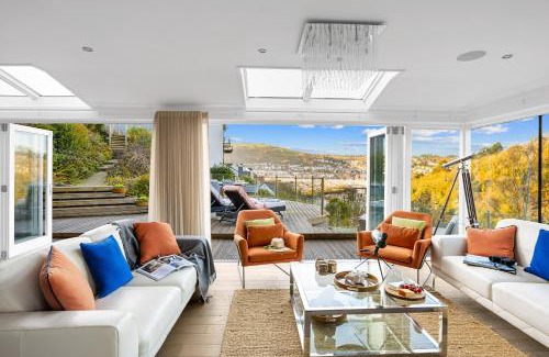 Kingswear House | Homefield - Chic charm with unrivalled river views
