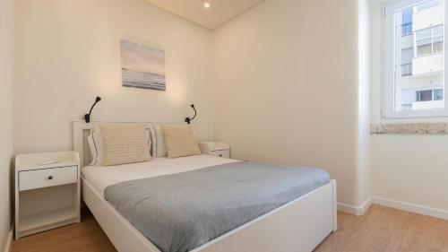 Santa Isabel Apartment | Homely 2BDR Apartment with Terrace by LovelyStay