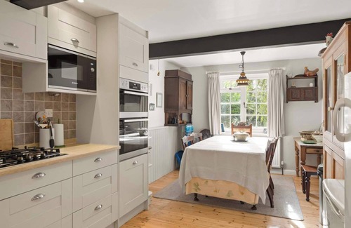 Rosudgeon House | Homely Cottage & Garden nr Praa Sands & Marazion