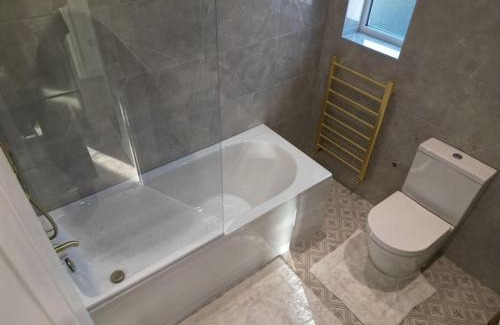 Merton House | Homely & Peaceful Living Space