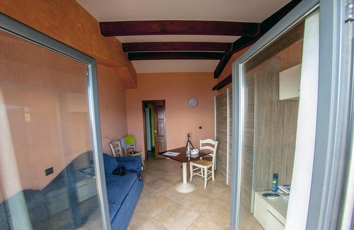 Capo Mulini Apartment | Homerez - 10 m away from the beach! Appartement for 4 ppl. at Capo Mulini