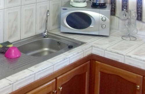 Camp Bestel Apartment | Homerez - 200 m away from the beach! Appartement for 4 ppl. with shared pool