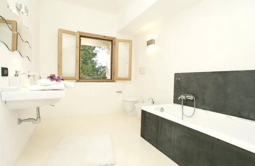 Torre Colonna-sperone Villa | Homerez - Amazing villa 950 m away from the beach for 10 ppl. with swimming-pool