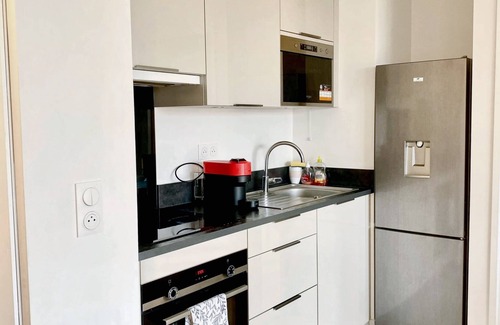 Les Luats Apartment | Homerez - Apartment in Villiers-sur-Marne