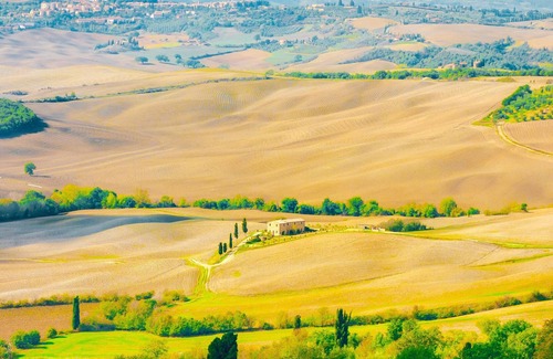 Calenzano Apartment | Homerez - Appartement for 4 ppl. with shared pool and garden at Calenzano