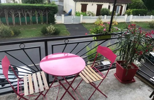 Objat Apartment | Homerez - Comfortable Apartment with Garden in Objat