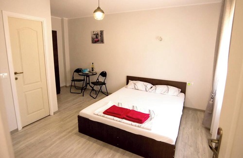 Constanta Apartment | Homerez - Cozy Studio in Constanța, 18 m², Garden