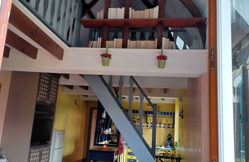 Vaux-Marquenneville House | Homerez - House in Fresnes-Tilloloy