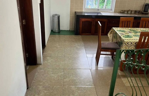 Vacoas-Phoenix Apartment | Homerez - Spacious apartment in Curepipe - 150 sqm with balcony