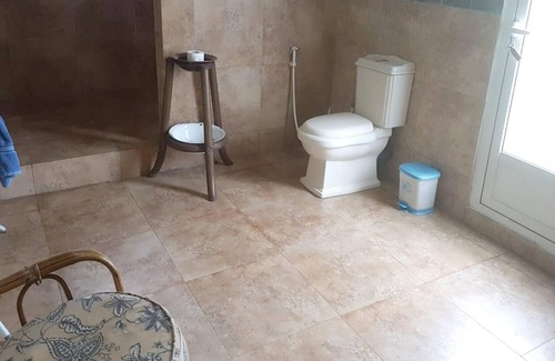 Vacoas-Phoenix Apartment | Homerez - Spacious appartement for 6 ppl. with balcony at Curepipe