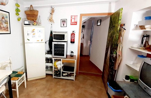 Illar House | Homerez - Spacious house for 8 ppl. with balcony at Íllar