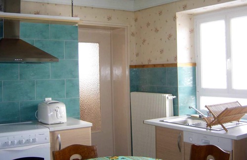 Wuenheim House | Homerez - Spacious house for 7 ppl. with terrace at Wuenheim