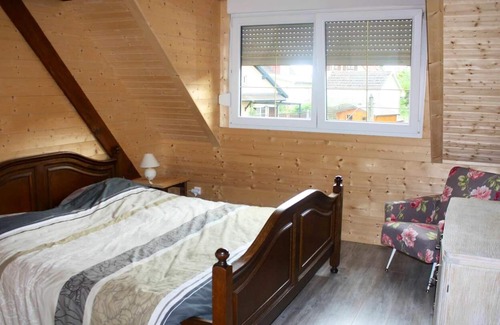 Wuenheim House | Homerez - Spacious house for 7 ppl. with terrace at Wuenheim