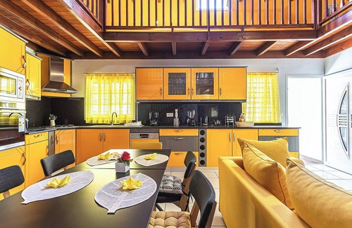 Pointe-Noire Villa | Homerez - Villa in Pointe-Noire