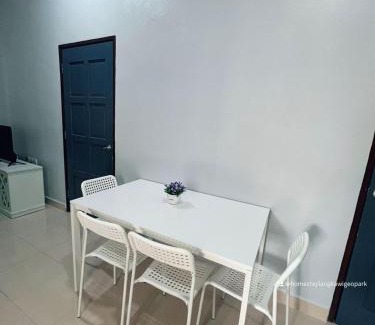 Bayas House | HOMESTAY 1 LANGKAWI GEOPARK 3 BEDROOMS & 3 BATHROOM