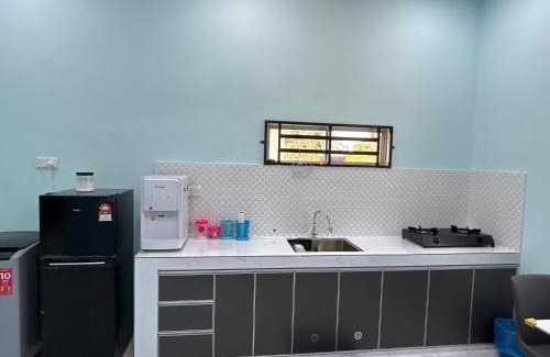 Selising House | Homestay Adilah D