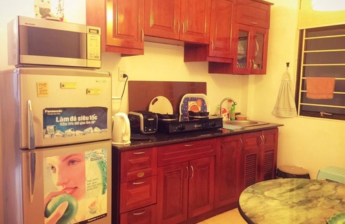 Hoan Kiem Apartment | Homestay apartment on the 5th floor of a family house