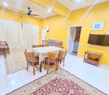 Kampung Sura Masjid House | Homestay Bourgenvilla Sura tengah Dungun Terengganu