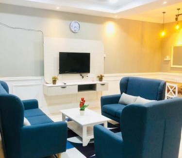 Bota House | Homestay Cahaya 2 Seri Iskandar