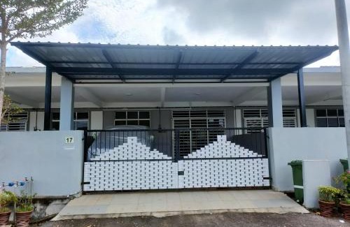 Muadzam Shah House | Homestay Cikgu CT