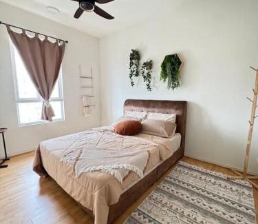 Cyberjaya Apartment | Homestay Cyberjaya AC Home 4R3B 7pax Free Wifi Netflix