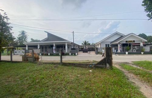 Kampung Balai Besar House | Homestay Darul Bestari Cemerlang