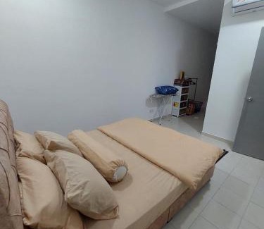 Kampung Jelatang Apartment | Homestay DNailah
