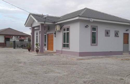 Merlimau Villa | Homestay Restu Mak Abah Private Pool Melaka