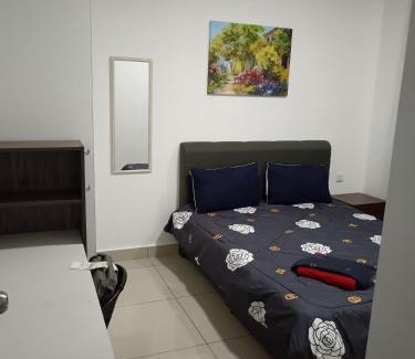 Bandar Penawar Apartment | Homestay Syamsul