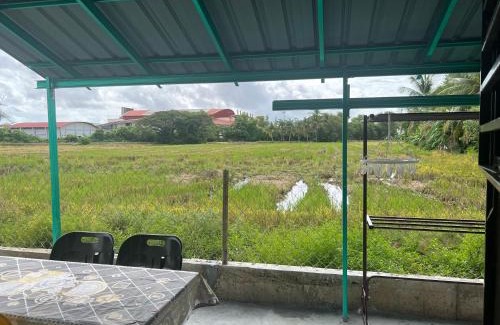 Kampung Pumpong Villa | Homestay Teratak Ainaz