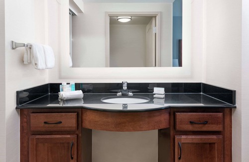 Beachwood Hotel | Homewood Suites by Hilton Cleveland-Beachwood