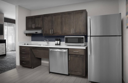 Metairie Hotel | Homewood Suites by Hilton Metairie New Orleans
