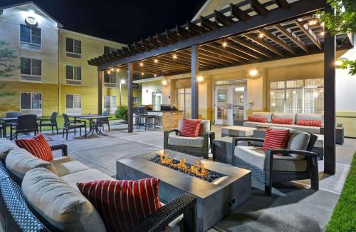 Ithaca Hotel | Homewood Suites by Hilton Ithaca